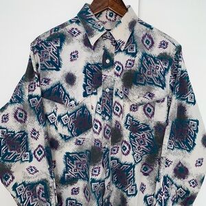 1990s Vintage Multicolor Western Aztec Print Cowboy Cut Long Sleeve Button Down
